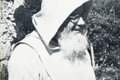 1923094.3