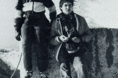 1982-1983324.3
