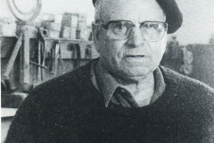 1982-1983329.2