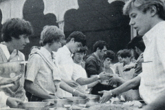 1983-1984255.2