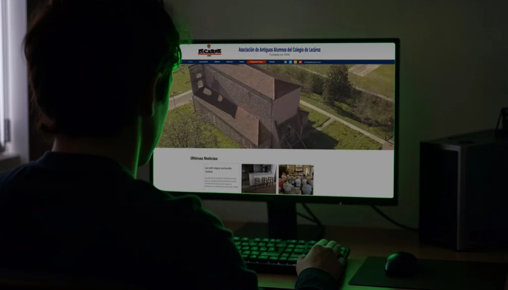 Visitando la web de aalecaroz.com